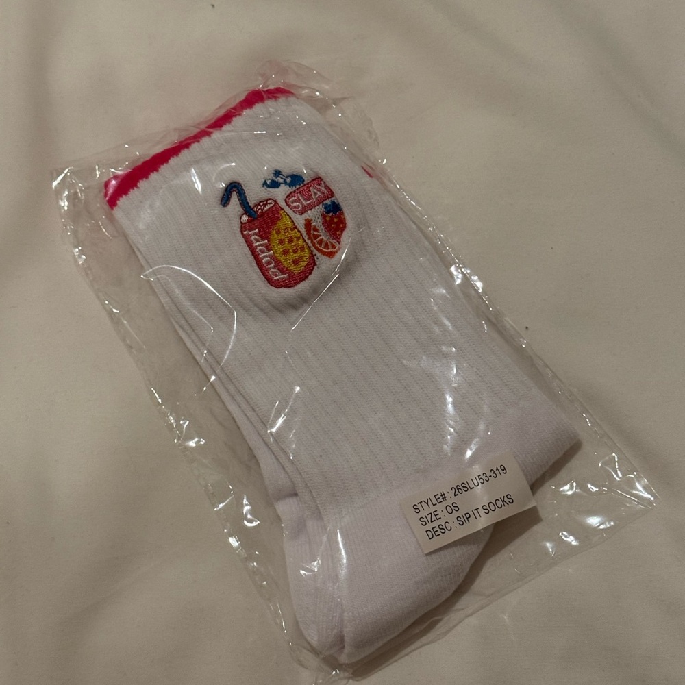 Poppi Prebiotic Soda Drink Long Crew Socks
White Poppi Logo